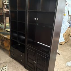 Stanley Furniture Bookshelves For Sale 
