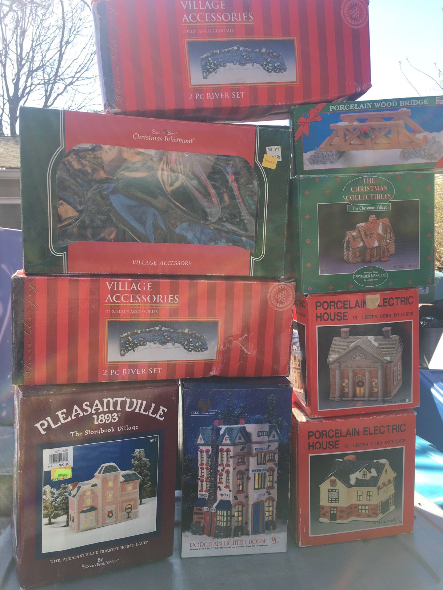 2 Totes Full Of Ceramic Light Up Village Inn Boxes Vintage Offer Only $150
