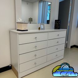 White 8 Drawer Wood Dresser w/ Mirror Set w/ Diamond Knobs 