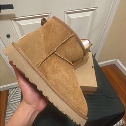 UGG Women’s Boots – Cozy & Warm 