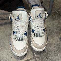 Jordan military blue  size 7y