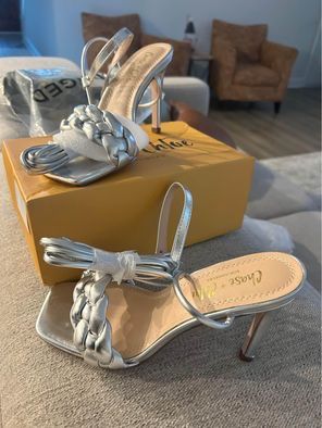 Women’s Silver Heels