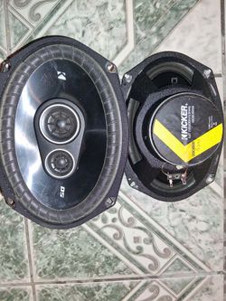 Bocinas kiker 6x9 de 400 watts usadas
