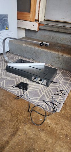 Foam cutter