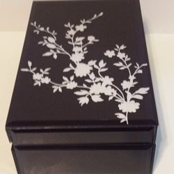 Glossy heavy wood jewelry box