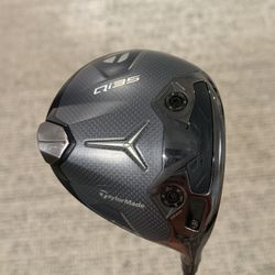 MINT Qi35 Driver With Velocore 6X Shaft