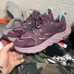 HOKA GORE TEX