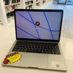 MacBook Pro 13 Inch 2017 8gb Ram 512gb