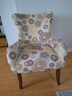 1 Living room chair, side chair, accent chair