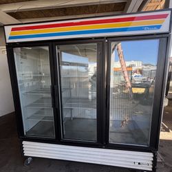 True freezer in perfect condition, very clean.