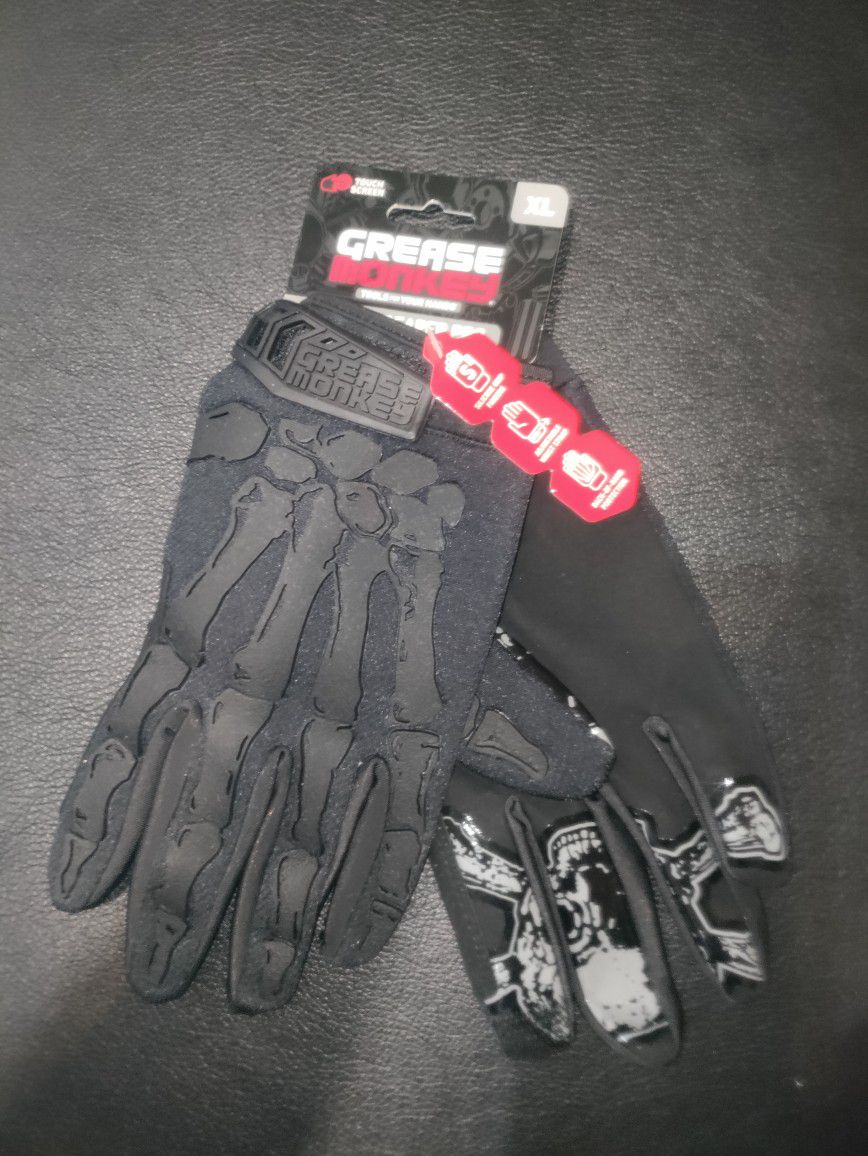 Gorilla Grip Gloves (Brand New!) for Sale in Pittsburgh, PA - OfferUp