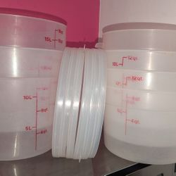 NSF Cambro Kitchen Plastic Containers with Lids