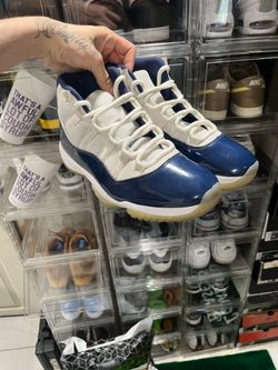 Air Jordan 11 win like 92 size 10 no box
