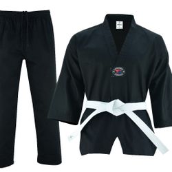 taekwondo Gi, brand new available in all sizes 