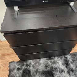 Dresser And Nightstand 