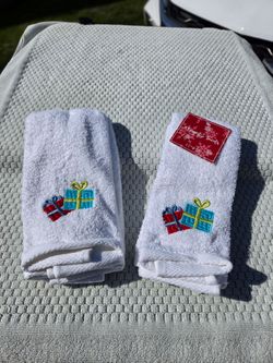 Holiday finger towel sets. Each
