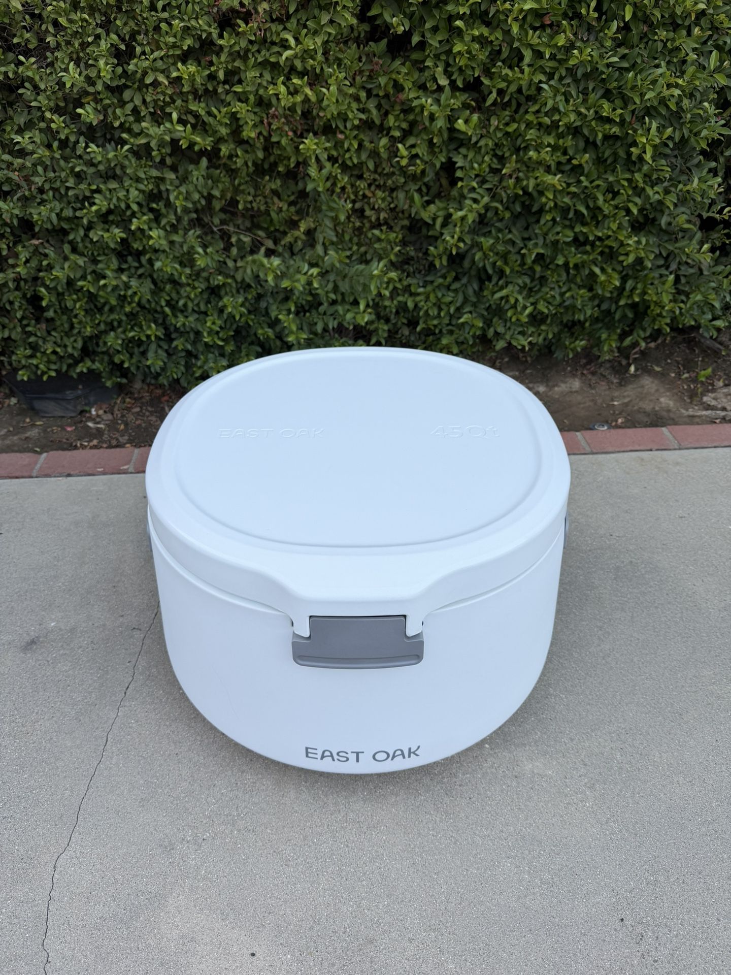 East Oak cooler 
