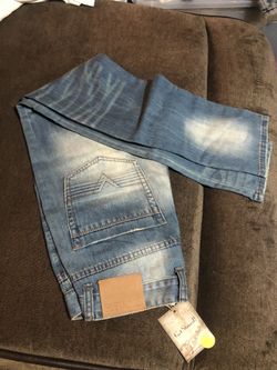 30/32 strait fit jeans new with tags