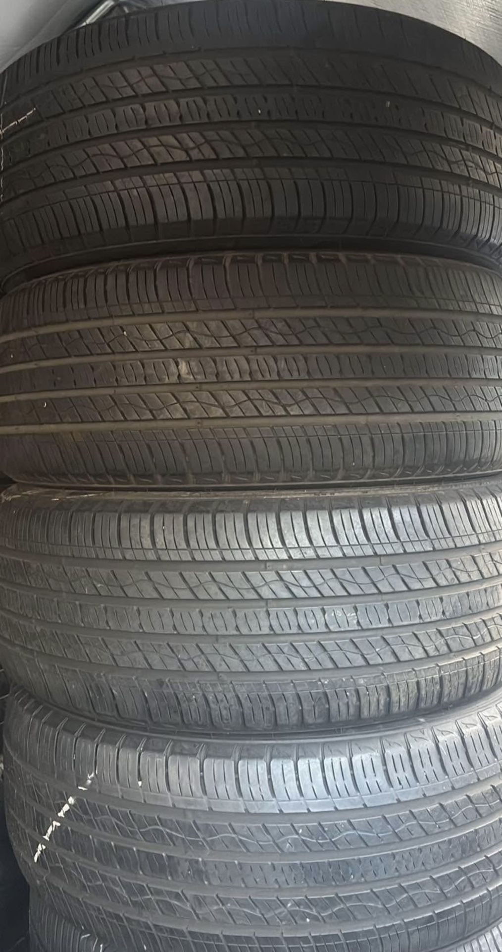 Set 235/50-19 Hankook Con El 80% De Vida 