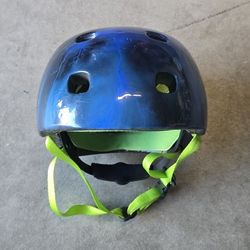 boy's sports helmet 