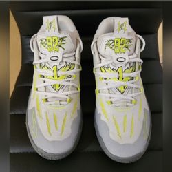 Puma Athletic Shoes - Melo