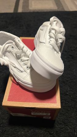 old skool vans kids 10.5 white