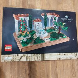 LEGO FOUNTAIN GARDEN