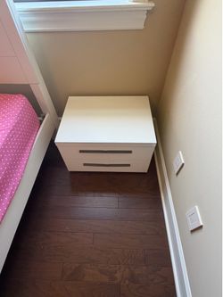 Furniture › Beds & Mattresses