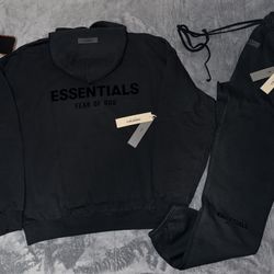 ESSENTIALS BLACK SWEAT SUIT NEW!
