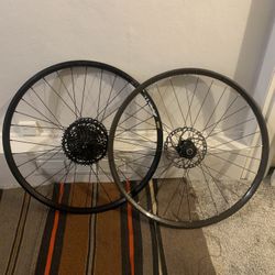 Shimano/mavic/specialized 26” Wheelset