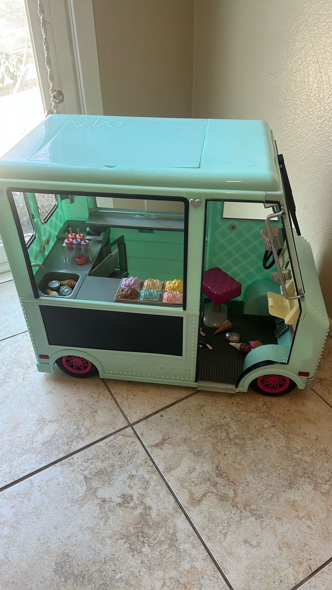 Our Generation Sweet Stop Ice Cream Truck