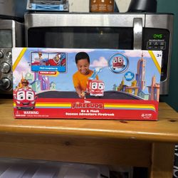 Firebuds Bo & Flash Rescue Adventure Firetruck
