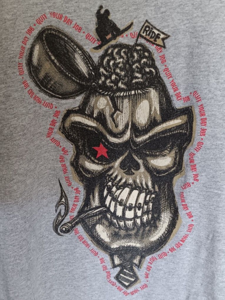 Brain Damage Smoking Skull Sbowboard/ Skate Tshirt
