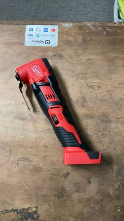 Milwaukee M18 18V Lithium-Ion Cordless Oscillating Multi-Tool (Tool-Only)