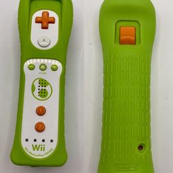 Yoshi Edition Motion Plus Remote Controller Nintendo Wii OEM Genuine Official
