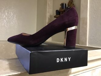 NEW IN BOX - DKNY Purple Suede Block Heel Pumps