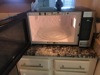 Peb7226sf1ss microwave online