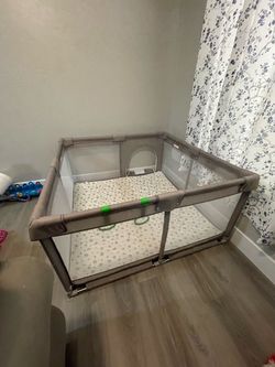 Like New Playpen