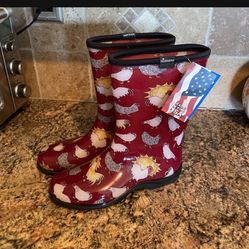 Boots Size 9