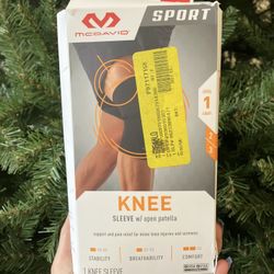 Sport Injury and Pain Relief Black Compression Knee Sleeve with Open Patella, Small/Medium, New 