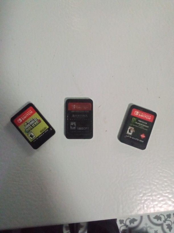Mario Bros Deluxe, Assassin's Creed 3, And Monster Super Cross Switch Games