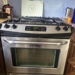Frigidaire Gas Stove 30 Inch
