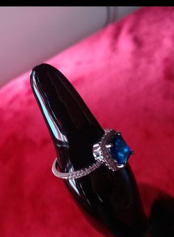 AAAAAgrade Blue 3.0Ct CZ Engagement Ring