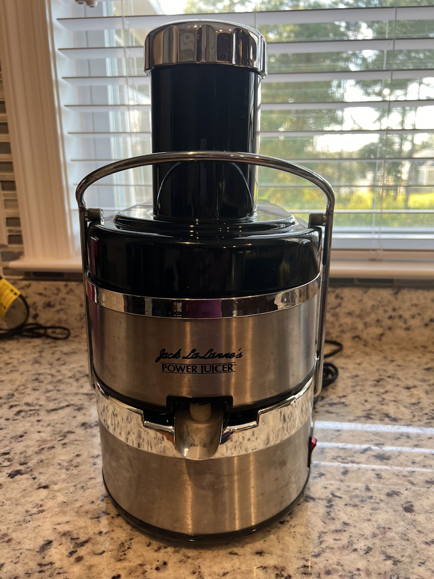 Power Juicer For Healthy Detox Juices 