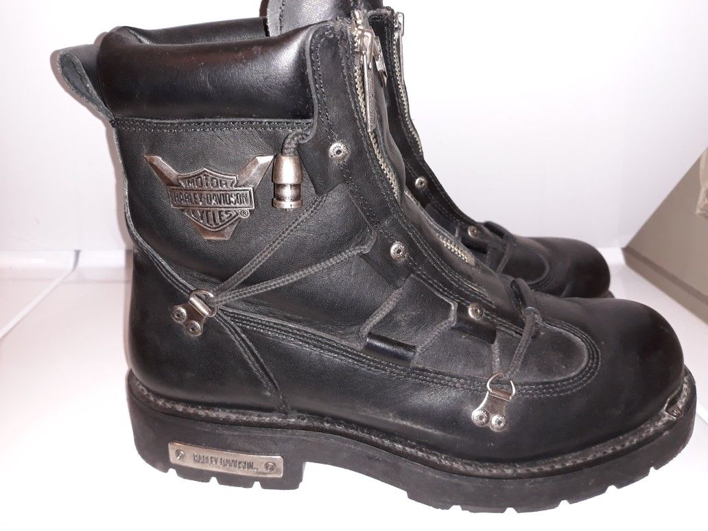 Harley Davidson motorcycle boots