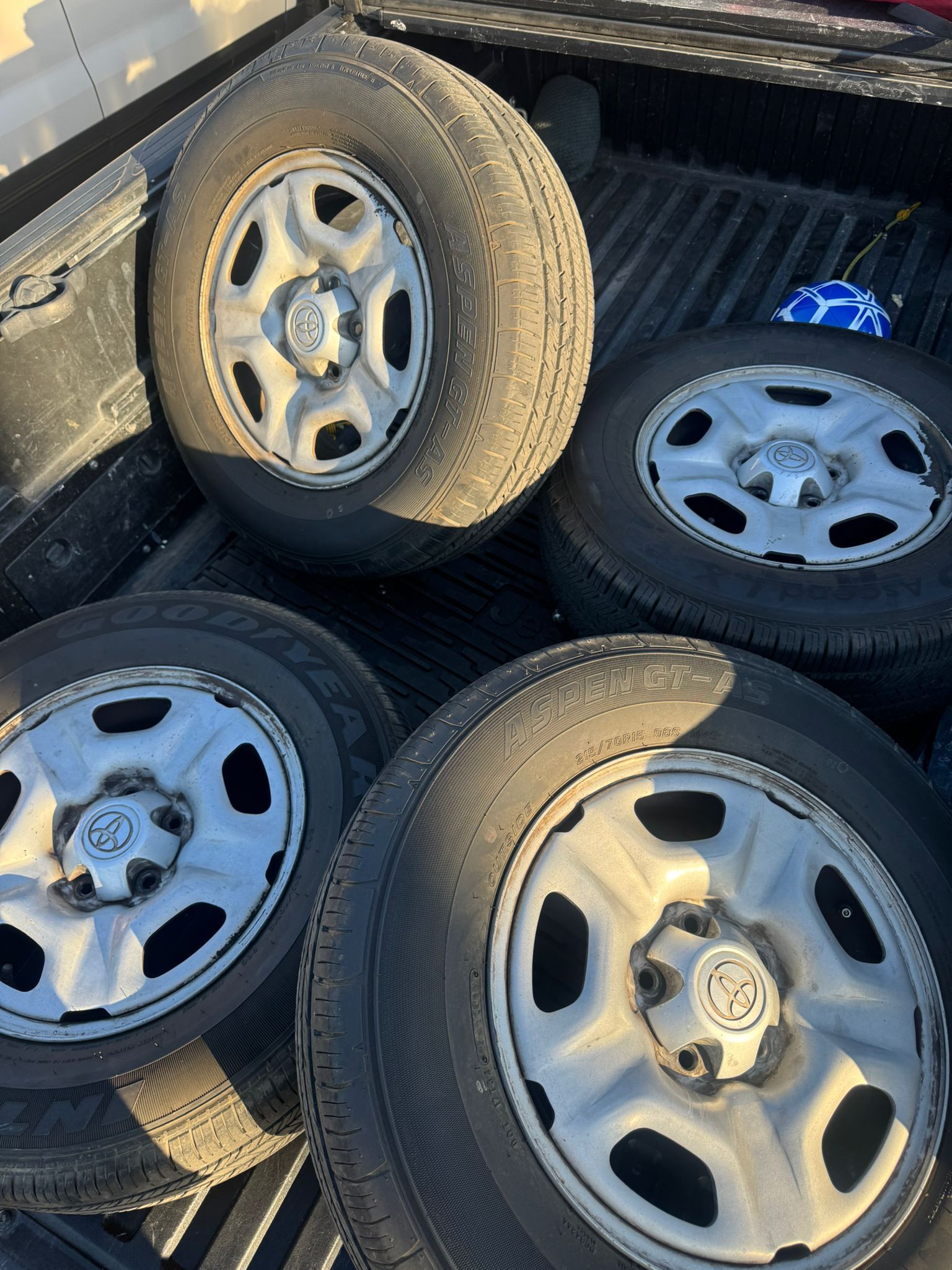 Toyota Tacoma , RAV4 , Sienna Wheels