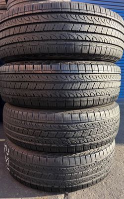 225/60r18 Yokohama Tires Cón 80% De Vida Las 4 