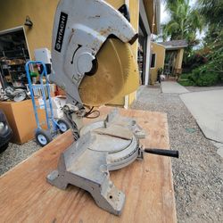 Hitachi Miter Saw