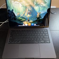 M4 MacBook Pro 14” Max 