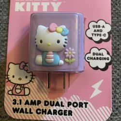 Hello Kitty Block Charger New 